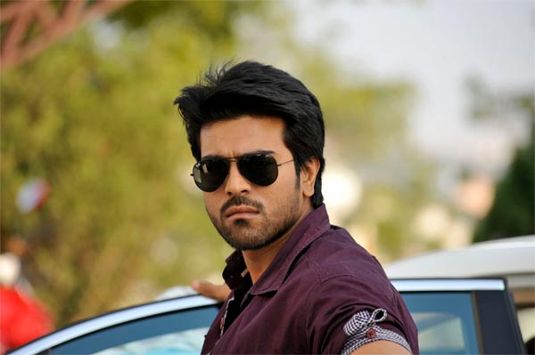 ram charan tej,mahesh babu,sreemanthudu,chiranjeevi  రామ్‌చరణ్‌ వద్ద డబ్బులు లేవా..? 